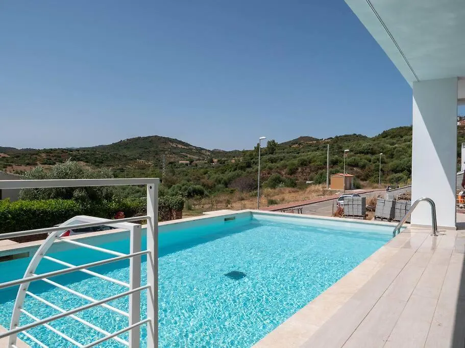 Villa Con Piscina Privata Budoniaffitti Италия