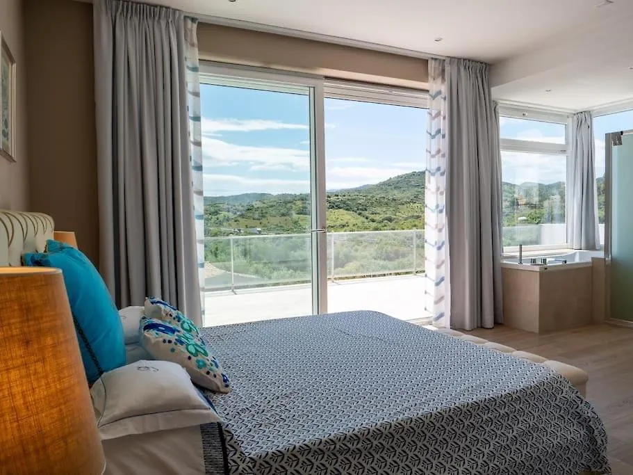 Villa Con Piscina Privata Budoniaffitti 0*, Будони Италия