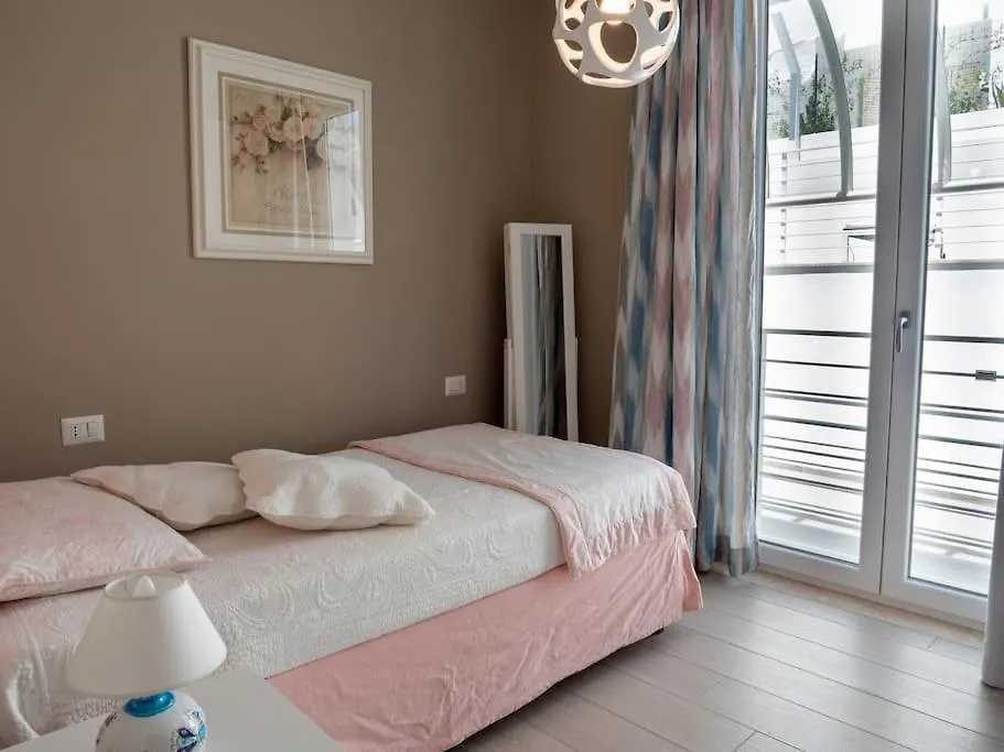 Villa Con Piscina Privata Budoniaffitti  Budoni